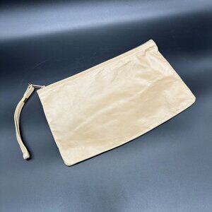 Vintage 1980s Tan Leather Wristlet Clutch Unlined Zipper Retro Fashion Accessory
